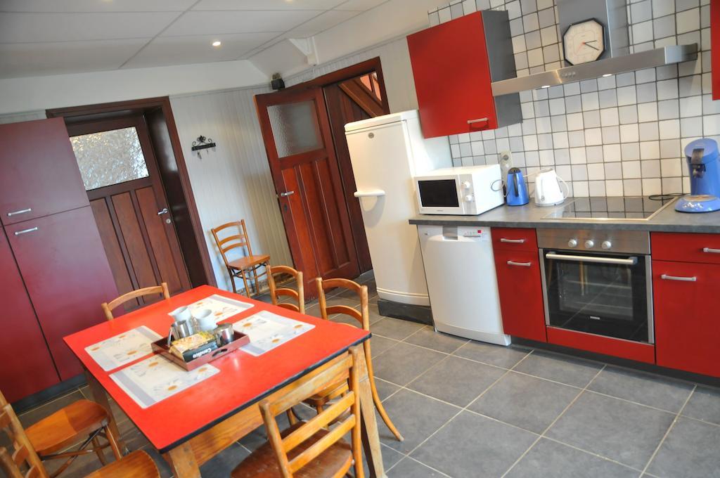 Gite Stone Lodge Bourcy Eksteriør billede