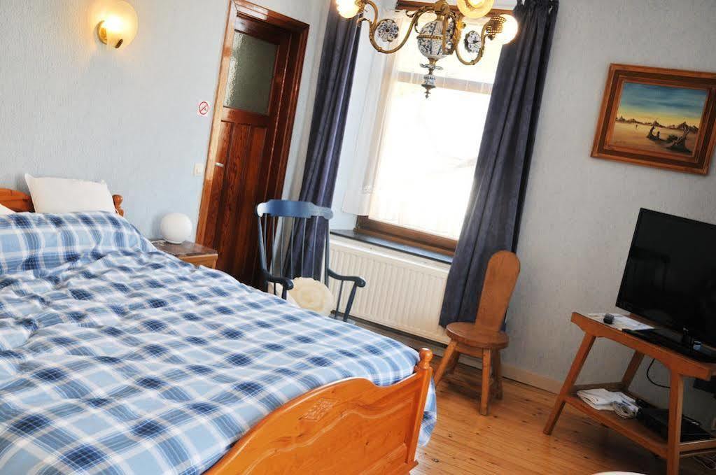 Gite Stone Lodge Bourcy Eksteriør billede